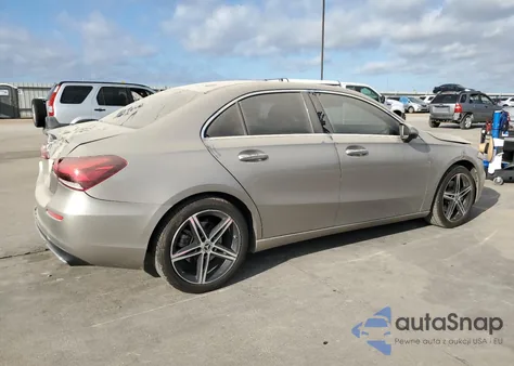 2019 Mercedes-Benz A 220 from USA, damaged, VIN WDD3G4EB2KW002932
